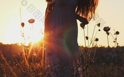 寄生前夜第三次生日